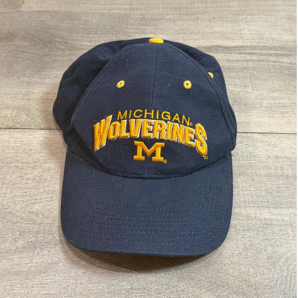 Steve & Barrys Vintage Michigan Wolverines Hat Mens Navy Blue Yellow NCAA